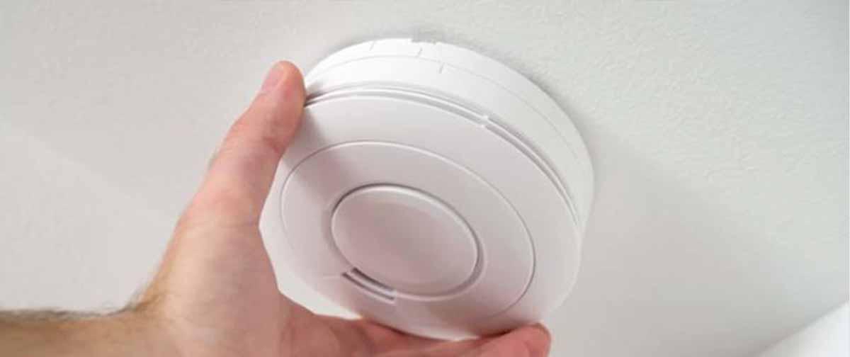 Landlords Now Required To Fit Smoke And Carbon Monoxide Alarms