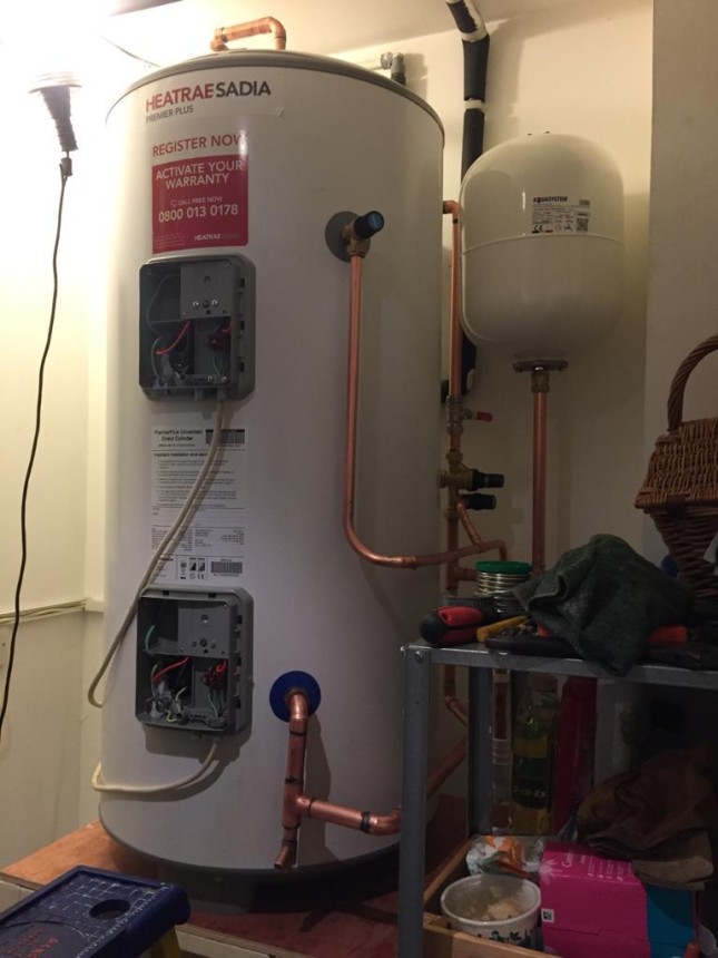 Heatrae sadia unvented hot water cylinder installation 