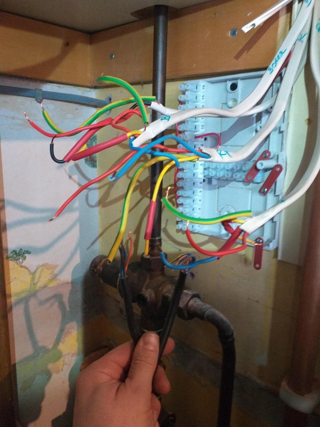 Central heating  S - Plan wiring  befor