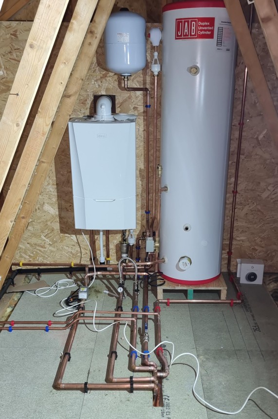 System boiler with unvented cylinder