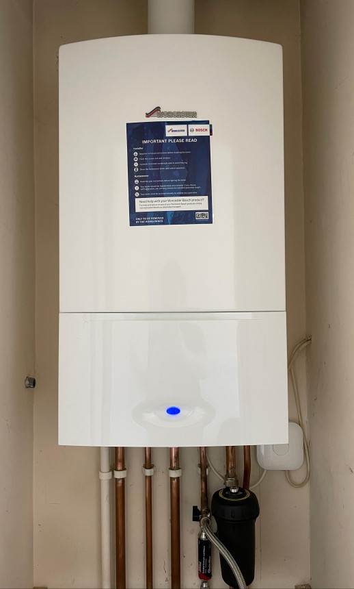 Worcester Greenstar 30KW combi boiler fitted with a Nest smart thermostat