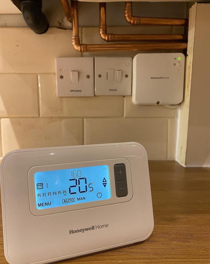 Honeywell home controls with EcoFIT Pure install